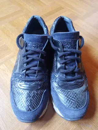 Zapatillas Sneakers Azules Brillantes