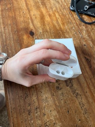 Estuche Carga Inalambrica AirPods 2 gen 2019 Apple