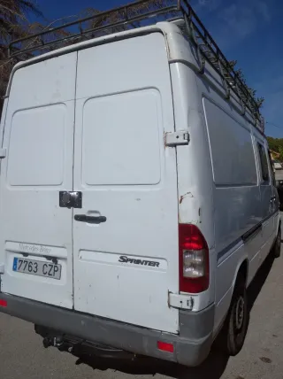 Mercedes-Benz Sprinter 2004