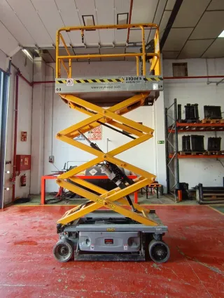 Plataforma Tijera Eléctrica JLG 1930ES