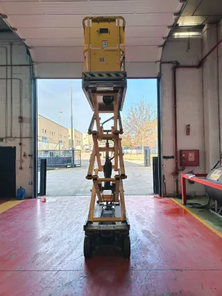 Plataforma Tijera Eléctrica JLG 1930ES