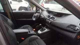 Renault Grand Scenic 2016