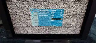 Televisor LG gris antiguo