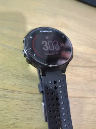 Garmin Forerunner 235 GPS Reloj