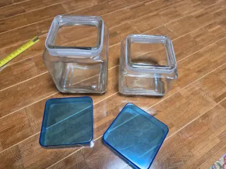 Set 2 vasi vetro con tappo blu