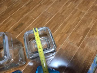 Set 2 vasi vetro con tappo blu