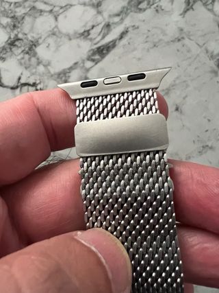 Correa Loop Milanesa 2024 Titanio natural Ultra