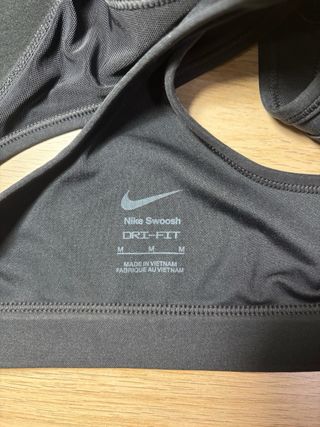 Top deportivo Nike Pro Negro