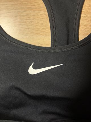 Top deportivo Nike Pro Negro
