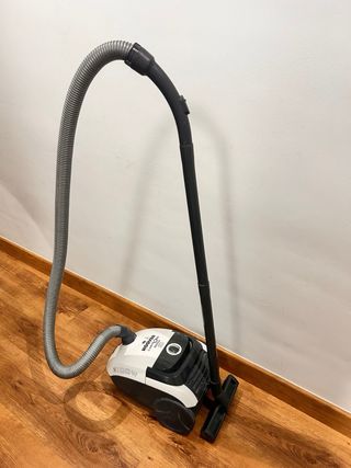 Aspiradora Hoover Capture 2100W