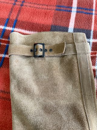 Botas altas ante Gloria Ortiz