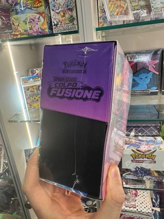 Set Allenatore ETB Pokémon Colpo Fusione ITA