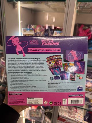 Set Allenatore ETB Pokémon Colpo Fusione ITA