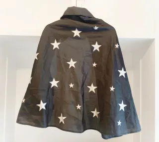 Capa Mago Estrellas Negra