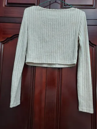 Camiseta Shein L sin etiqueta.