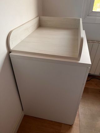 (Urgente) Cómoda + cambiador