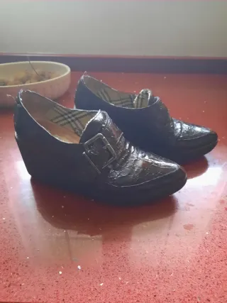 Zapatos marrones tacón corrido Talla 37
