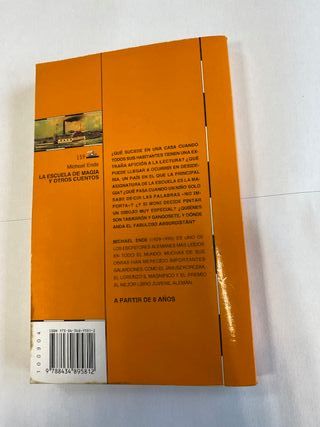 La escuela de magia y otros cuentos (Barco de v...