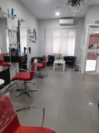 Traspaso local peluqueria