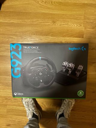 Volante Logitech G923/ Xbox/PC Nuevo