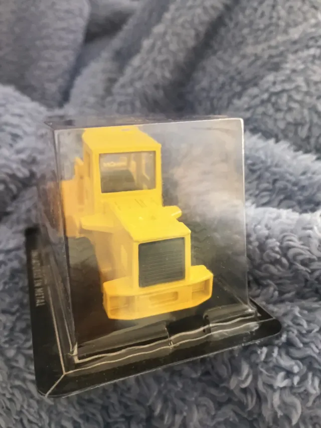 Pala Cargadora Guisval Miniatura