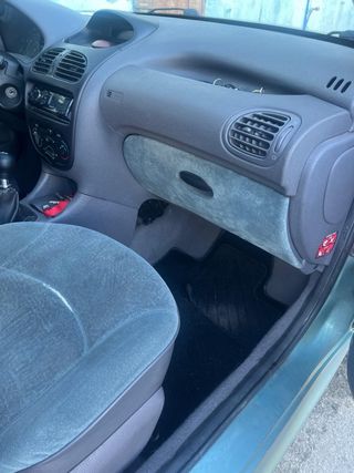 Peugeot 206 2003