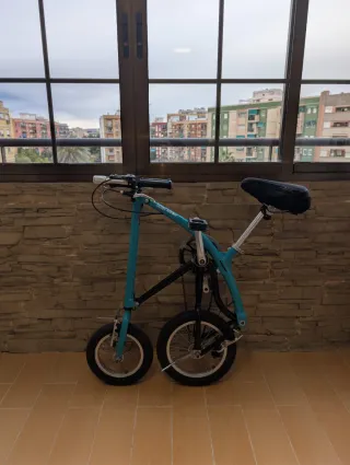 Bicicleta OSSBY Arrow Curve plegable ligera