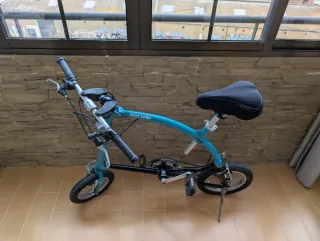 Bicicleta OSSBY Arrow Curve plegable ligera