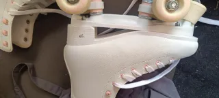 Patines Quad Axelo 100x Blancos Rosas. Talla 39.