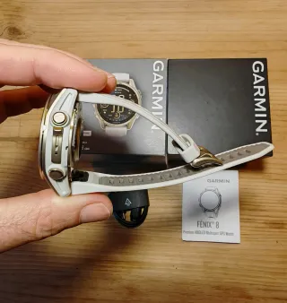 Garmin Fenix 8 43mm AMOLED Zafiro