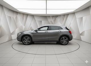 Mercedes-Benz GLA 250 4Matic único dueño AMG Line