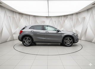 Mercedes-Benz GLA 250 4Matic único dueño AMG Line