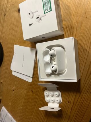 Apple AirPods Pro 2 (2024) Blanco
