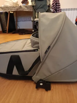 Carrito Yoyo 3 con capazo rígido incluido adaptado