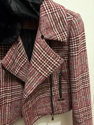 Giacca Gaudi a quadri rossa e nera