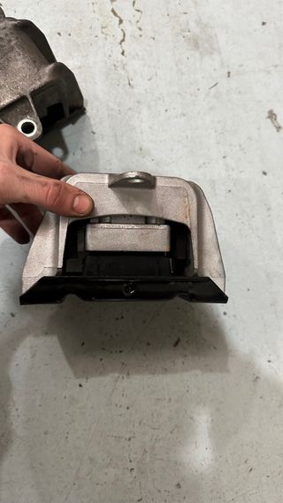 Tacos de motor Golf MK4