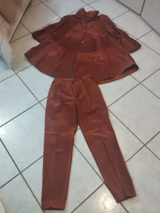 Completo Vintage 100% Vera Pelle Scamosciata