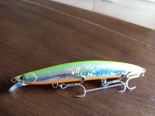 Lote de señuelos pesca a spinning