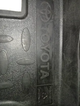 Alfombra Maletero Toyota Corolla E12