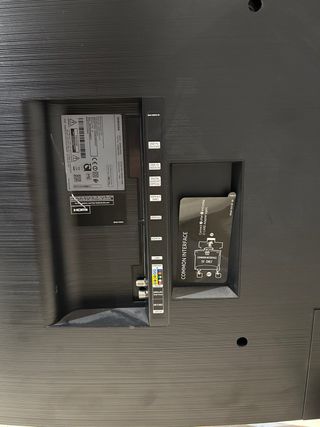 Televisión Samsung Curva Negra.