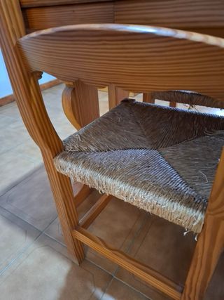 Conjunto Mesa y Sillas Madera