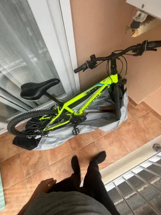 Bicicleta Rockrider ST 520 casi nueva