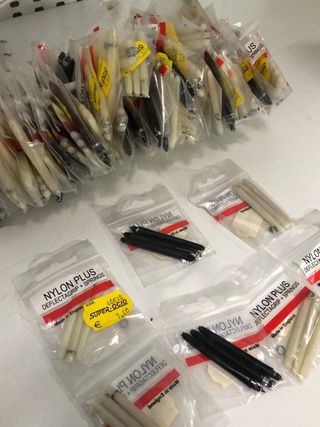 Lote 339 cañas 5,5cm para dardos