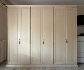 Armadio 6 ante beige