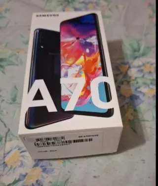 Samsung Galaxy A70 Negro/Dorado