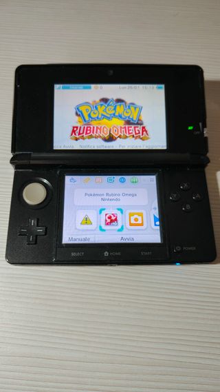 Nintendo 3DS Nera con giochi