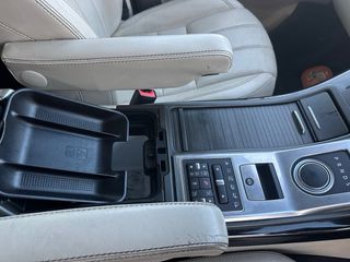 Land Rover Range Rover Sport 2012