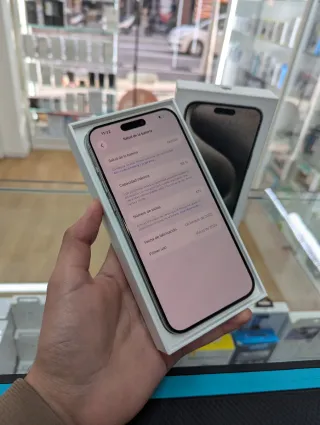 iPhone 15 Pro Max 256GB Plata Batería 88%