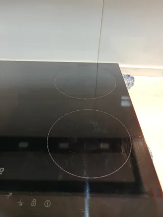 Piani cottura Vitrocerámica Beko HIC 64402 E, 5 zone