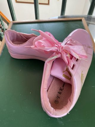 Zapatillas deportivas plateadas